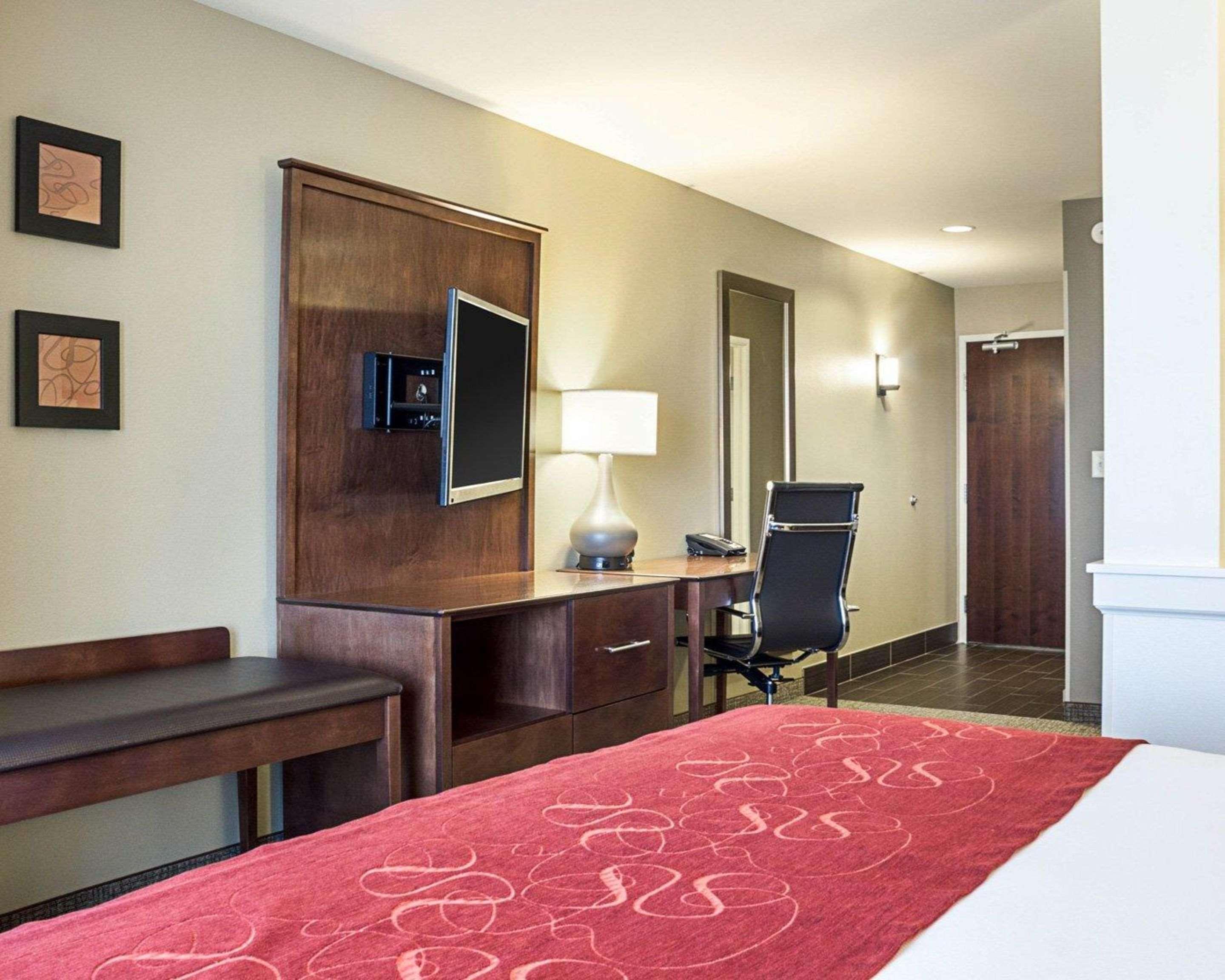 Comfort Suites Fargo Medical Center Екстер'єр фото