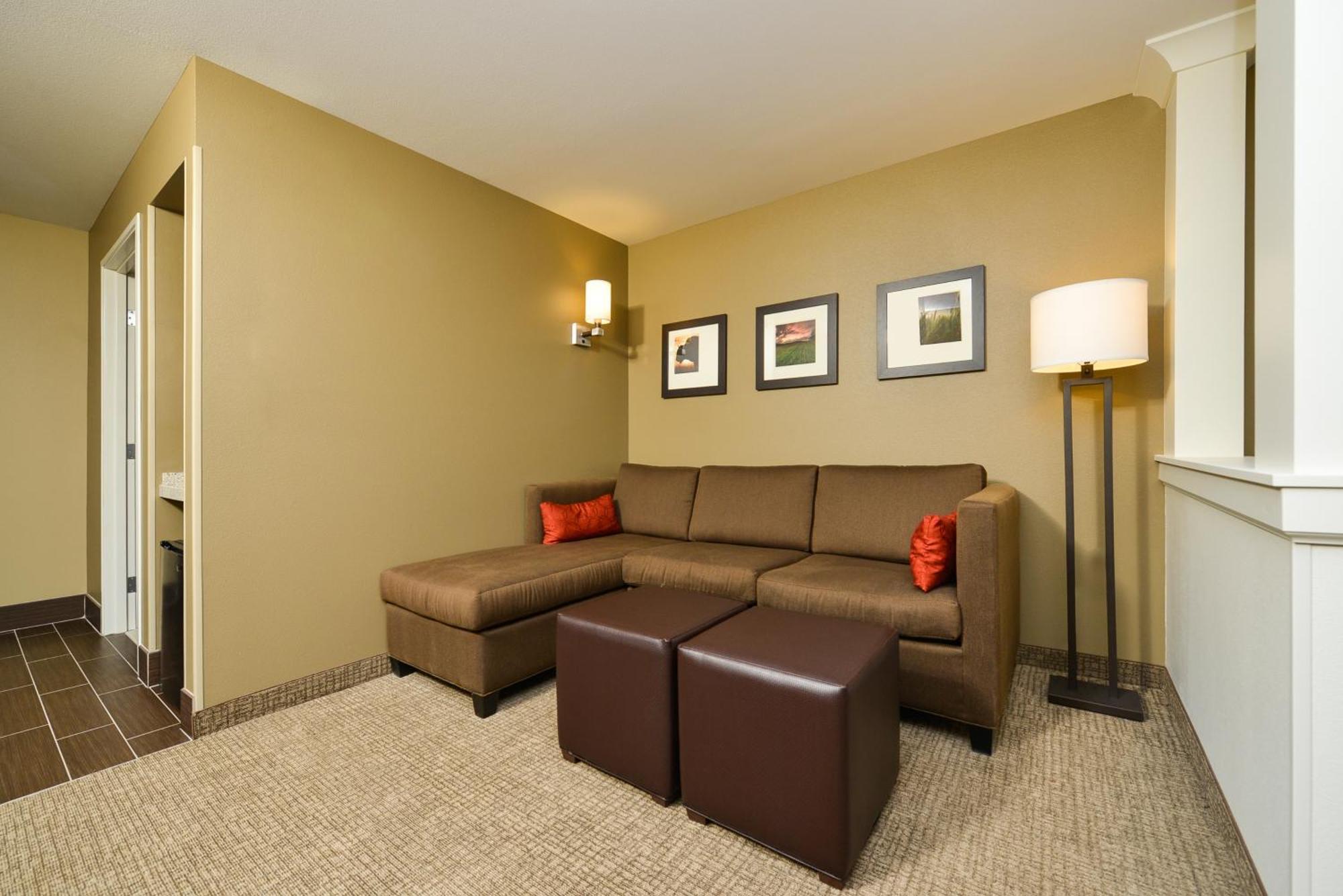Comfort Suites Fargo Medical Center Екстер'єр фото
