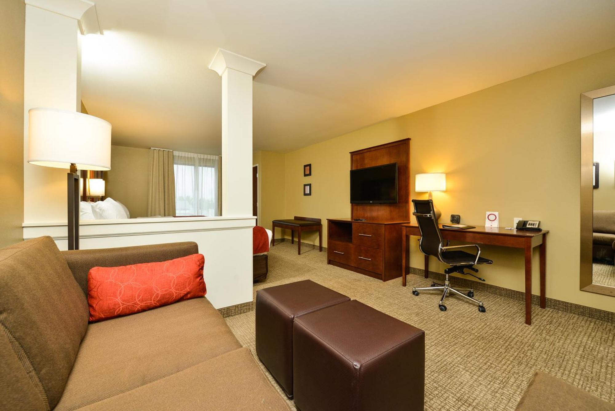 Comfort Suites Fargo Medical Center Екстер'єр фото