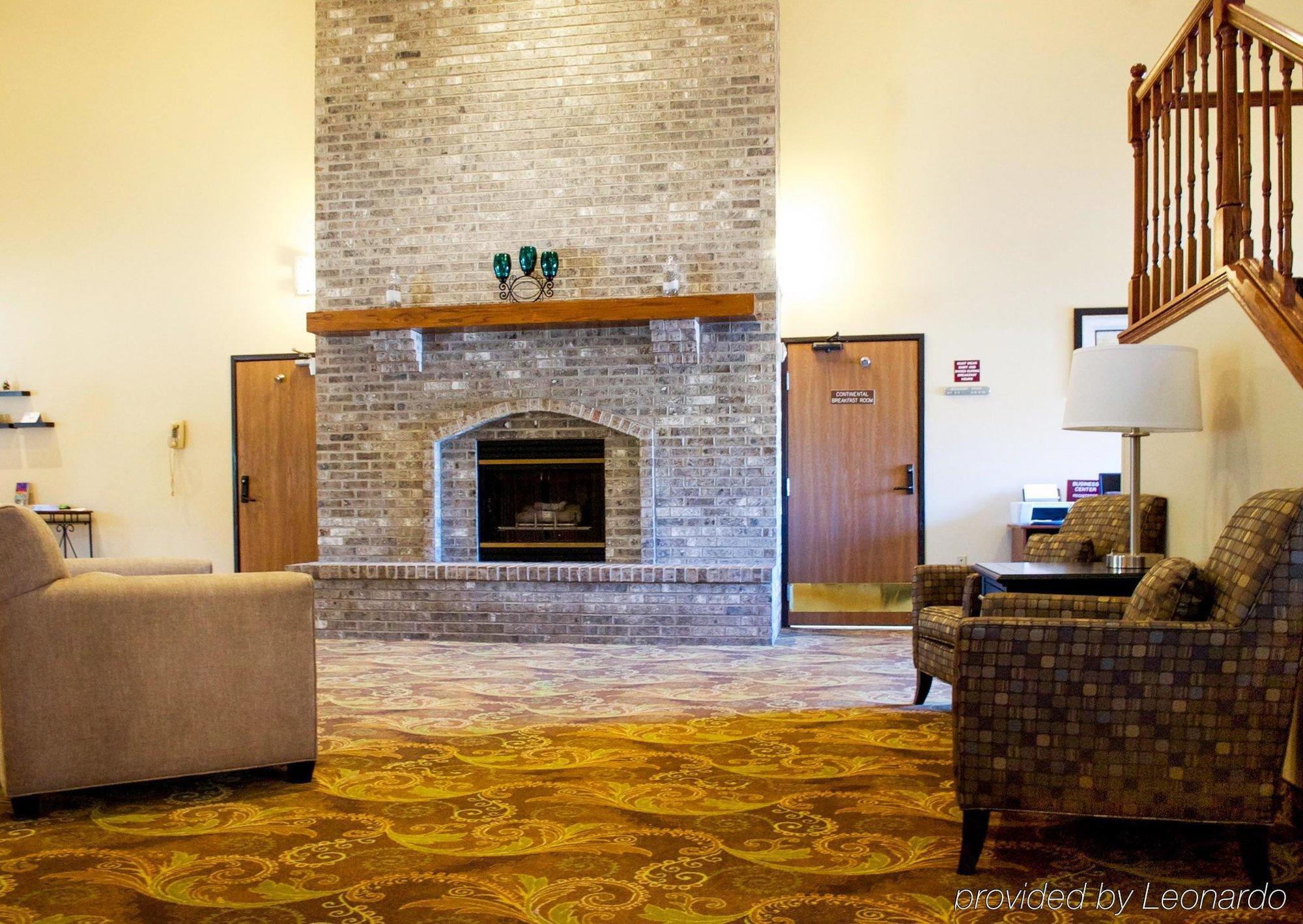 Comfort Suites Fargo Medical Center Екстер'єр фото