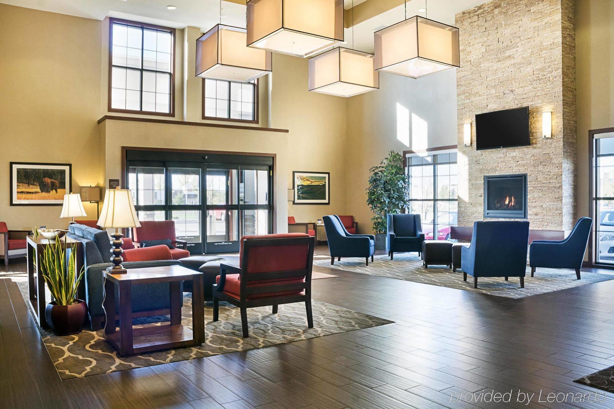 Comfort Suites Fargo Medical Center Екстер'єр фото