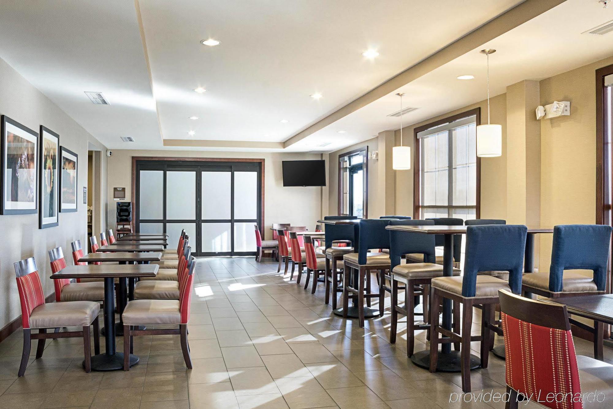 Comfort Suites Fargo Medical Center Екстер'єр фото