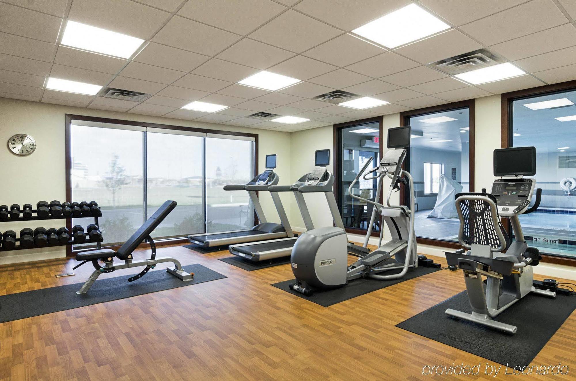 Comfort Suites Fargo Medical Center Екстер'єр фото